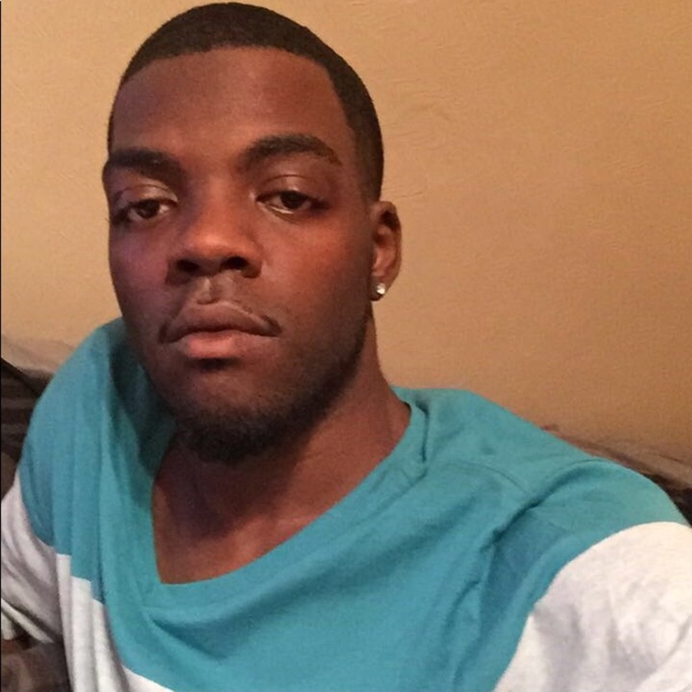 Meet your Posher, Deon